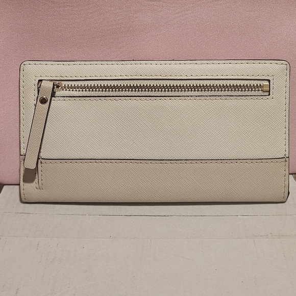 Kate Spade Laurel Way Stacey Bifold Wallet - Picture 2 of 7